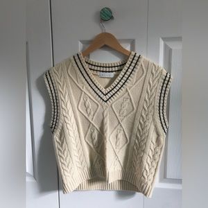 Olive Clothing Contrast Stitch Wool Vest Ivory